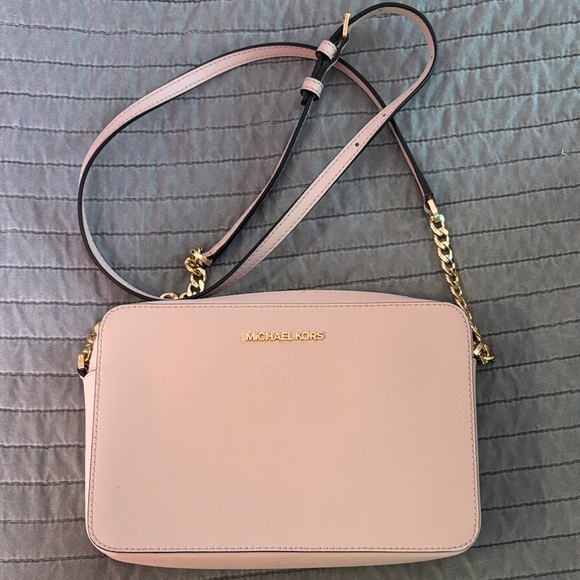 Michael Kors Blush Crossbody Bag - Picture 1 of 3